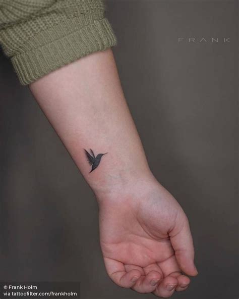 tattoos of hummingbirds|simple hummingbird tattoo on wrist.